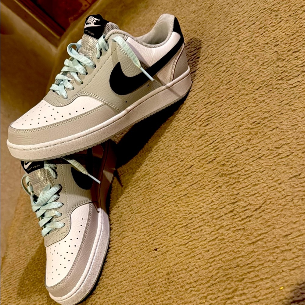 Nike White and Gray Sneakers